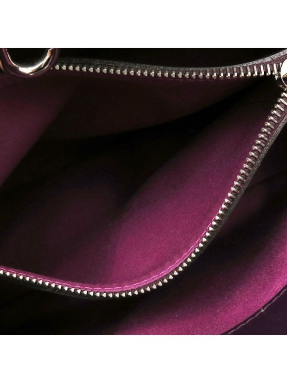 Louis Vuitton Epi Passy PM Clutch - Picture 4 of 9